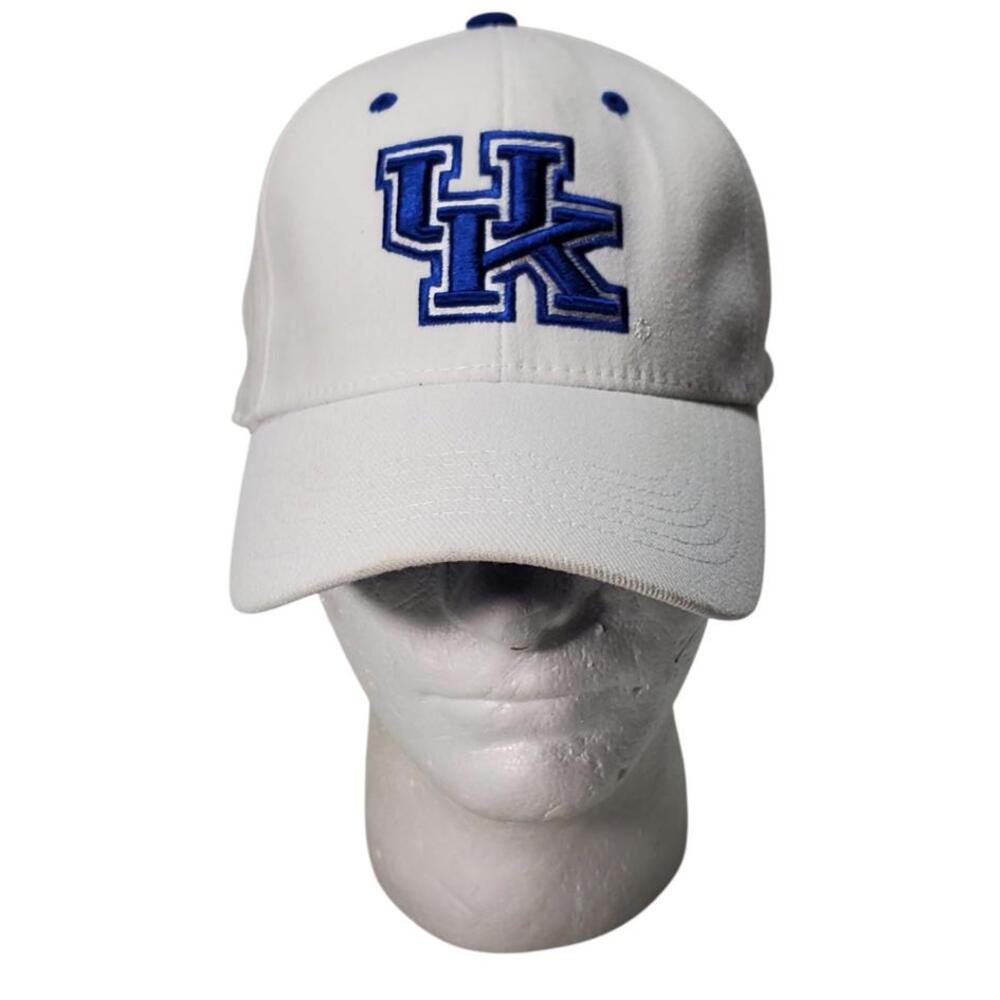 University Of Kentucky Wildcats NCAA Top Of The World Fitted Hat Cap